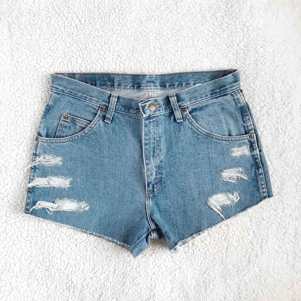 WRANGLER High Rise Distressed Cut Off Denim Shorts Size 32 / 12